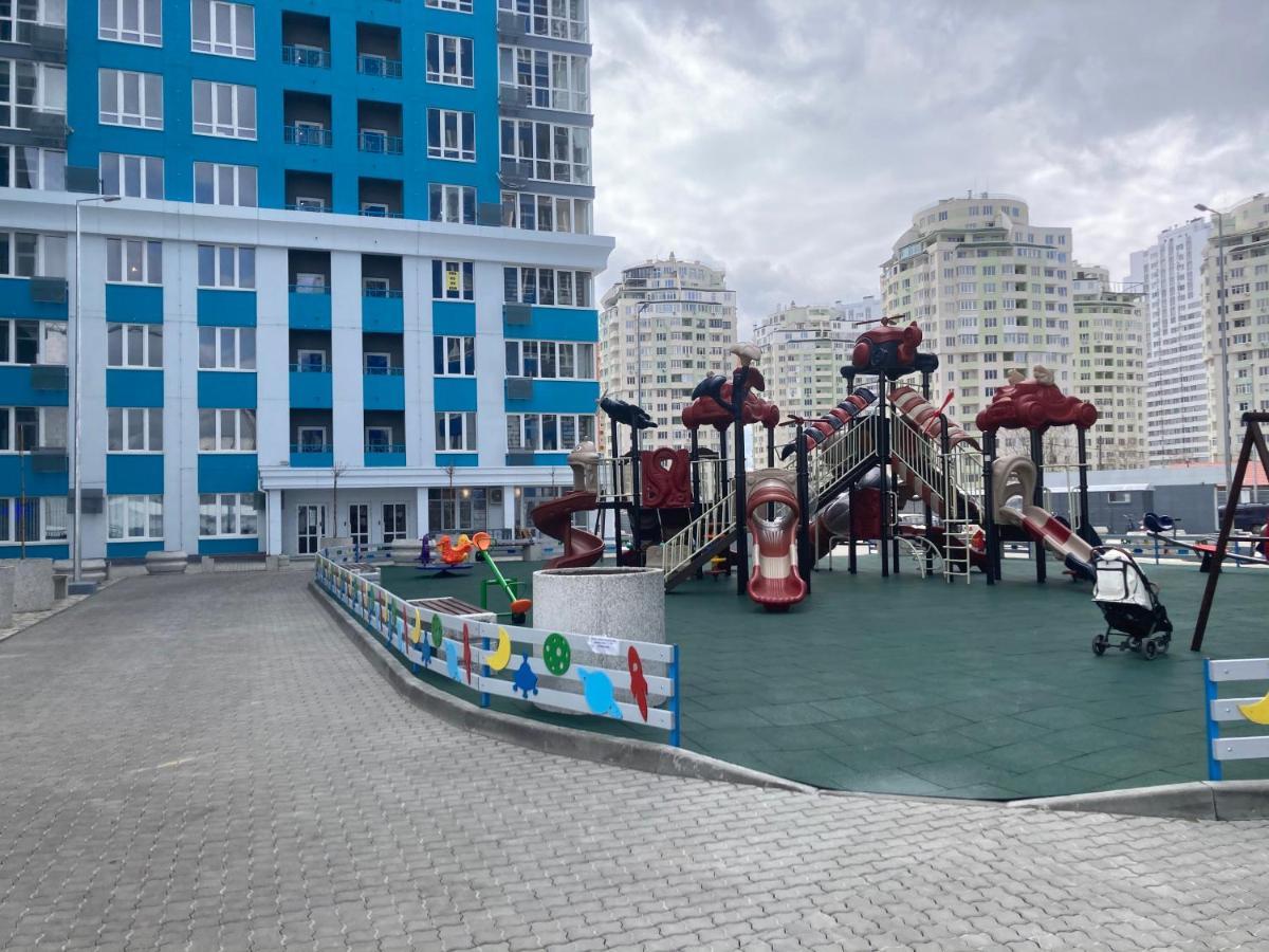Omega 6 Apartment Odessa Luaran gambar