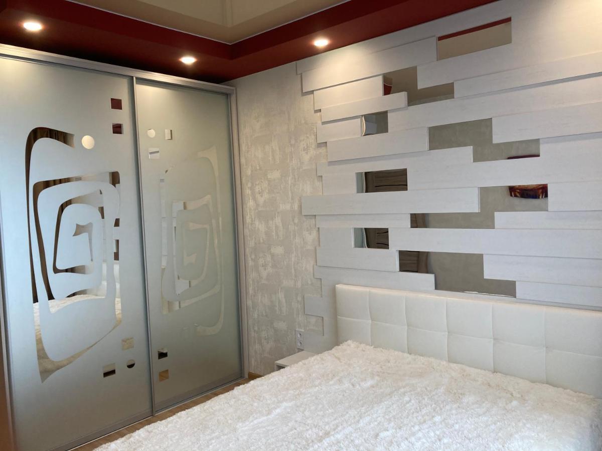 Omega 6 Apartment Odessa Luaran gambar